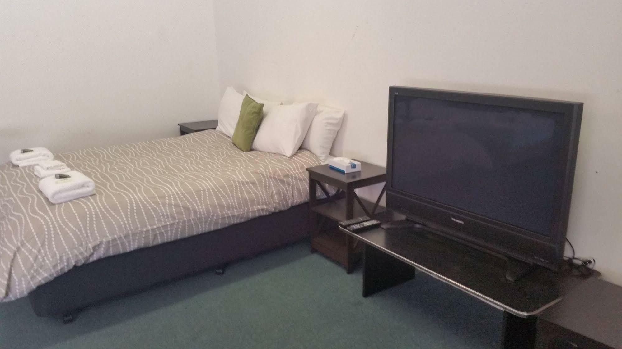 Motel ווארנאמבול מראה חיצוני תמונה
