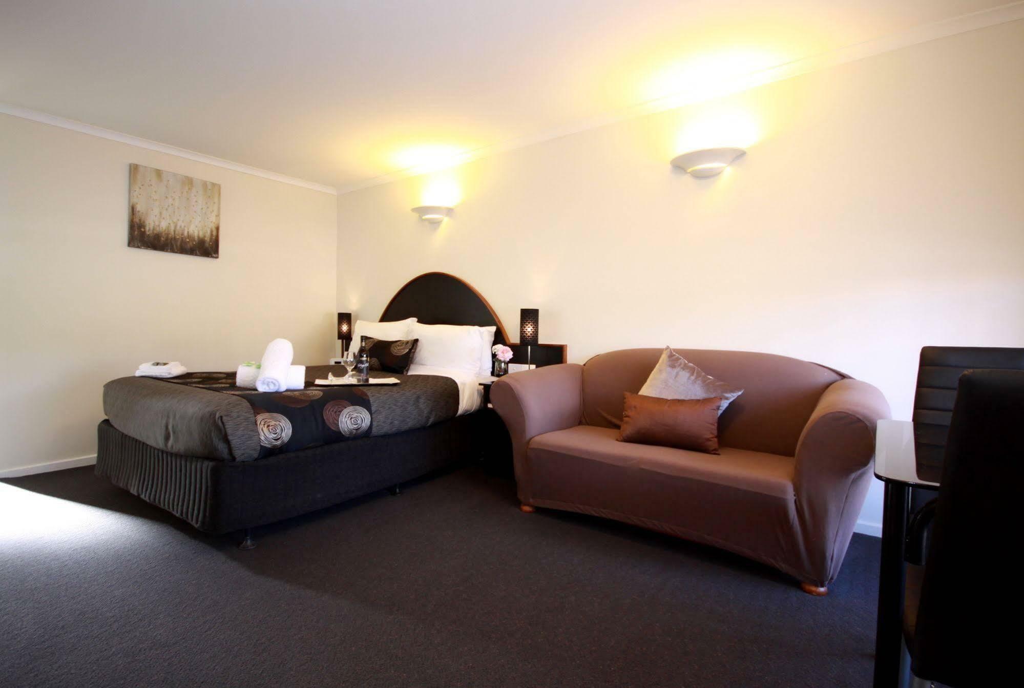 Motel ווארנאמבול מראה חיצוני תמונה
